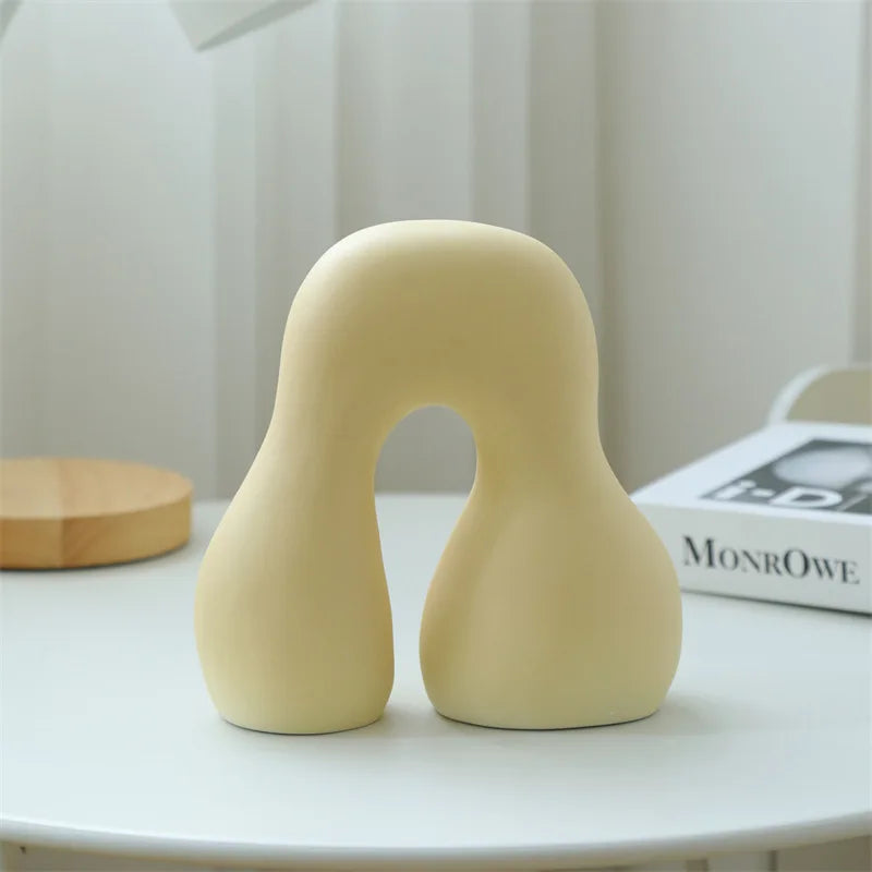 Classical Ceramic Ornaments Home Decor - 1,200.00 ZAR