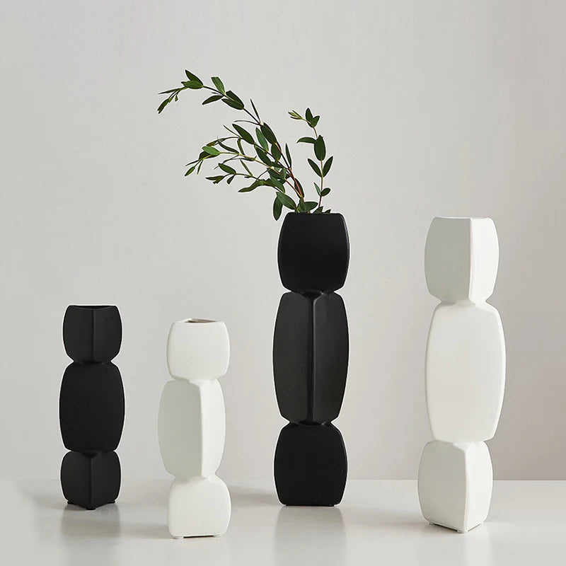Modern Decor Black Vase Art Ornaments - 800.00 ZAR